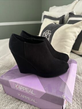Xappeal Black Suede Wedge Booties